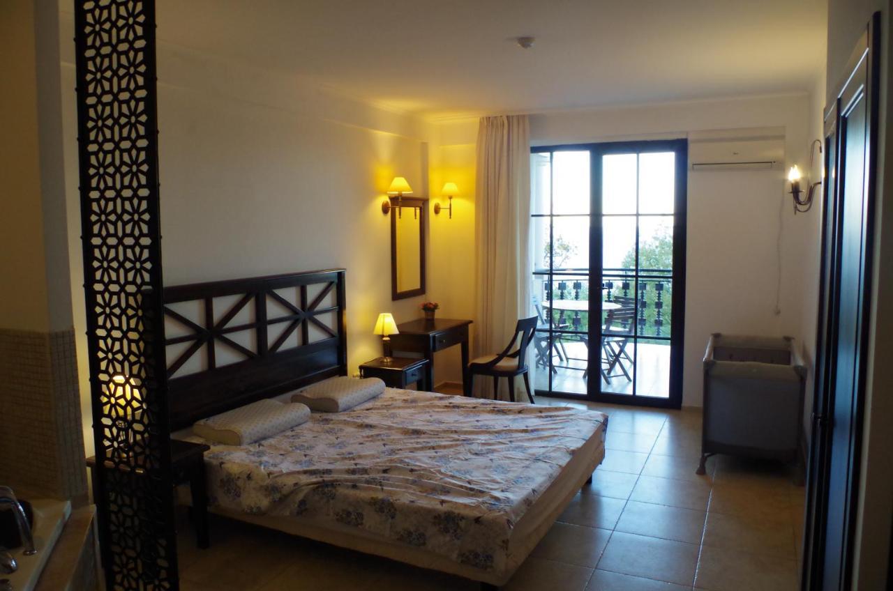 Beautiful 1St-Line Seaview Private Appartement In The Cliff Resort Obzor Exterior foto